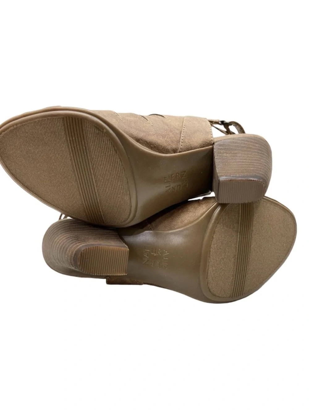 NEW IN BOX Women's Naturalizer Talan - Latte - Size 7 Sandals Heels Shoes
